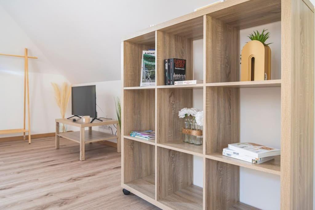 Апартаменты Plancy Beds St-Quentin Сен-Кантен Номер фото